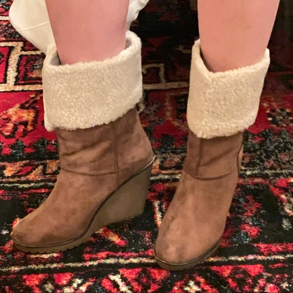 Sibecca Fur Wedge - Winter Boot - Picture 2 of 2